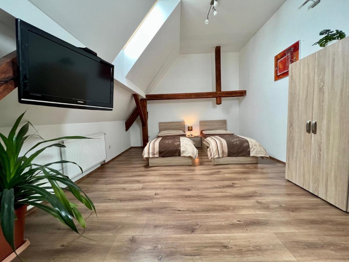 Ubytovani Zatisi 2 Olomouc Bagian luar foto